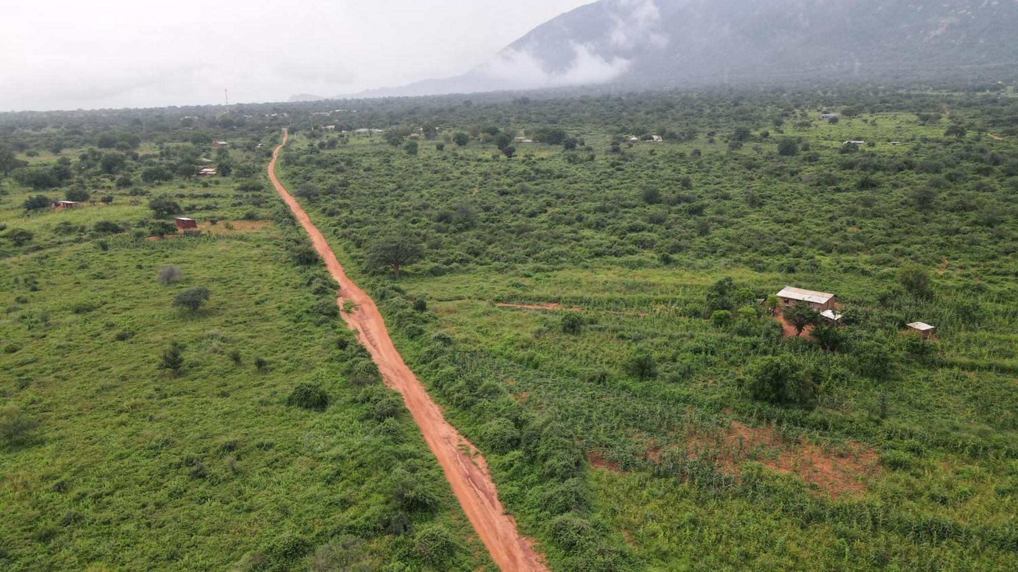 Tausa Tsavo Eco Lodge Voi Екстериор снимка